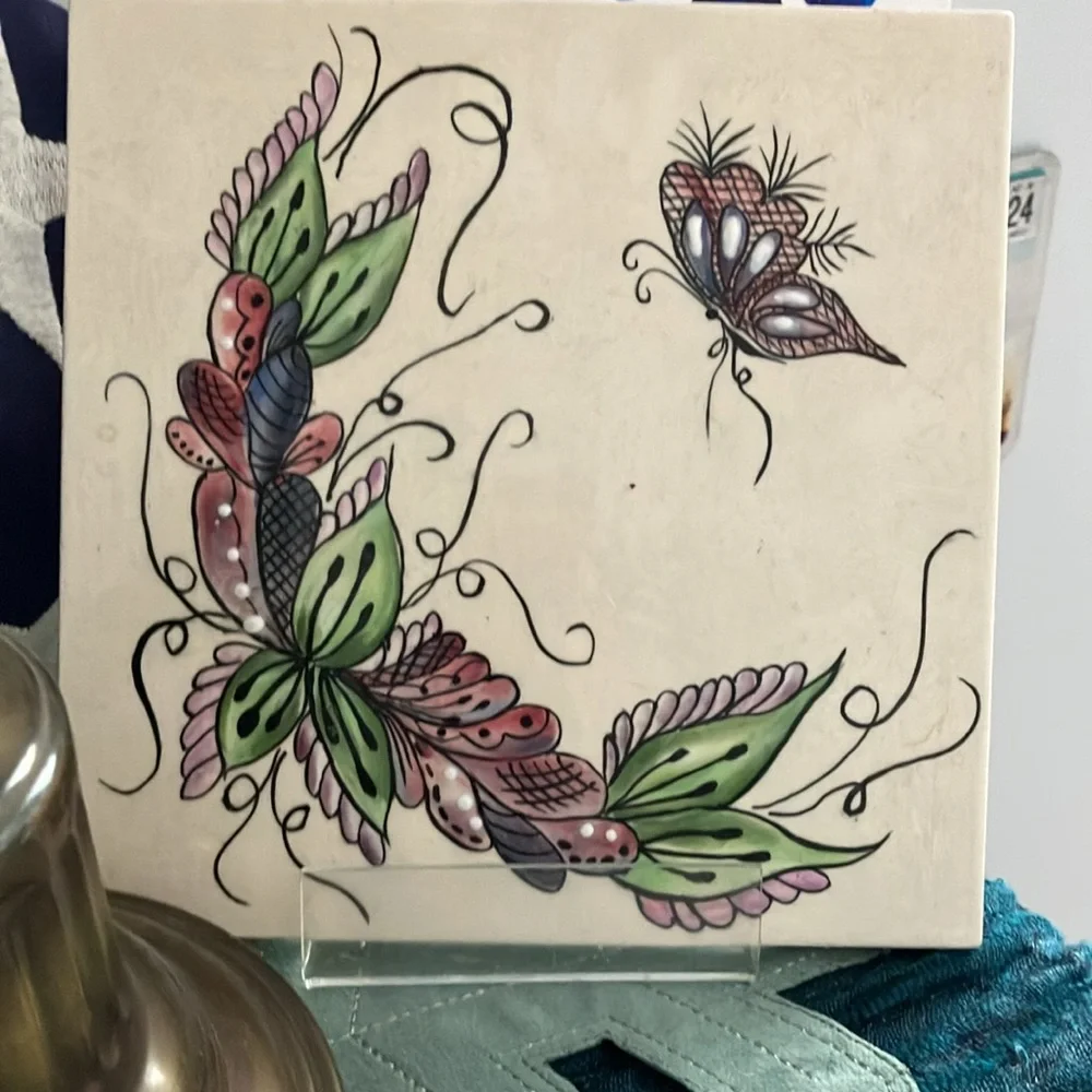 Painted tile - Picture 3 of 8